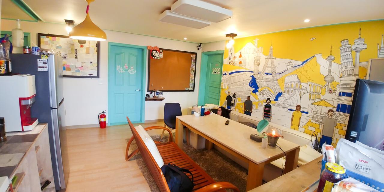 Fun Fun Stay Guesthouse Seoul Bagian luar foto